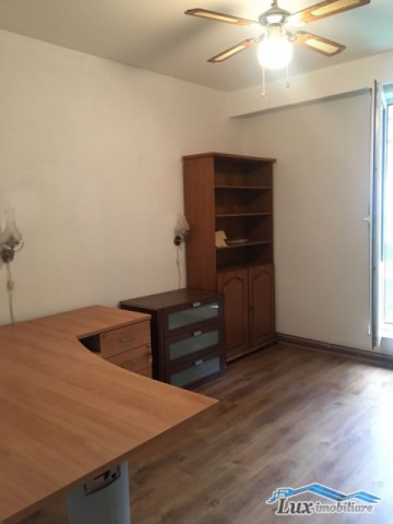 apartament-4-camere-zona-europa-63500-e-6